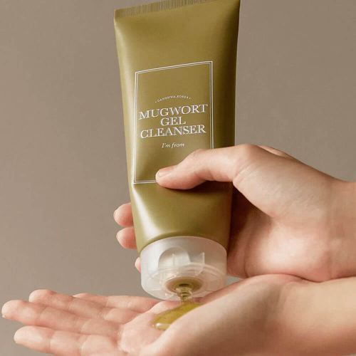 Гель для вмивання з екстрактом полину I`M FROM Mugwort Gel Cleanser 02365 фото Гель для вмивання з екстрактом полину I`M FROM Mugwort Gel Cleanser 02365 фото